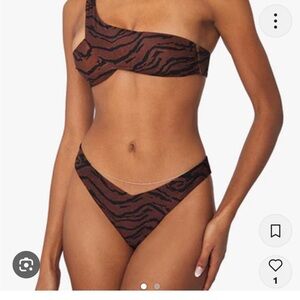 Weworewhat Delilah bottom and asymmetrical top
Bikini